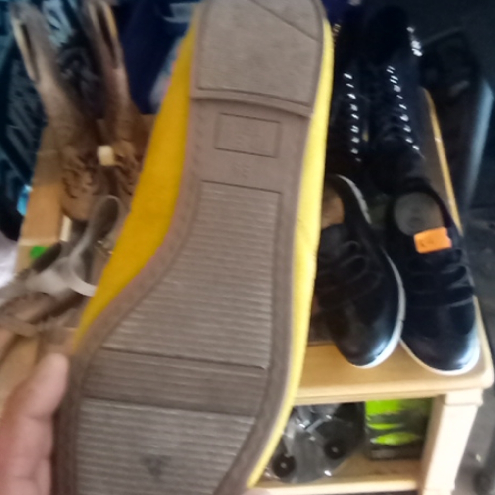 Shoes 👠 - Picture 2 of 6